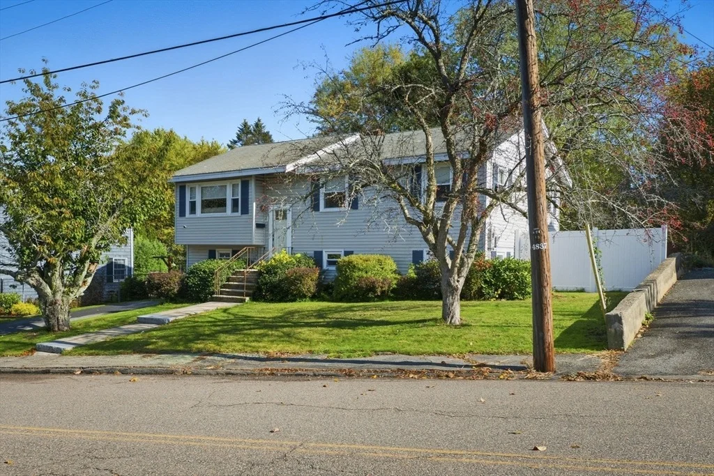 Photo of 39 Gallows Hill Rd