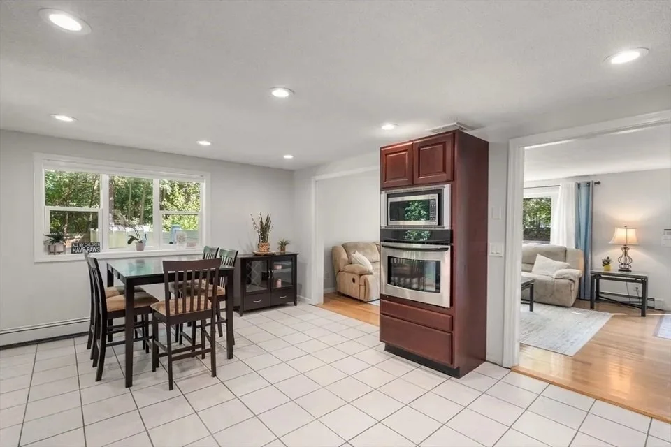 Photo of 75 Westview Street