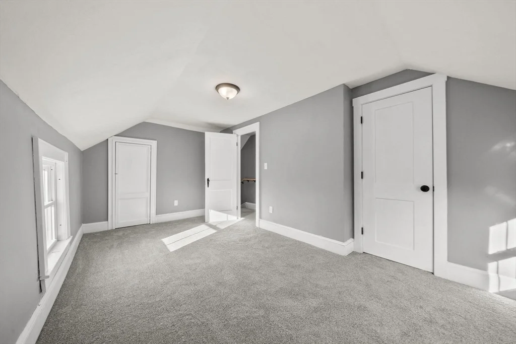 Photo of 31 Dexter St