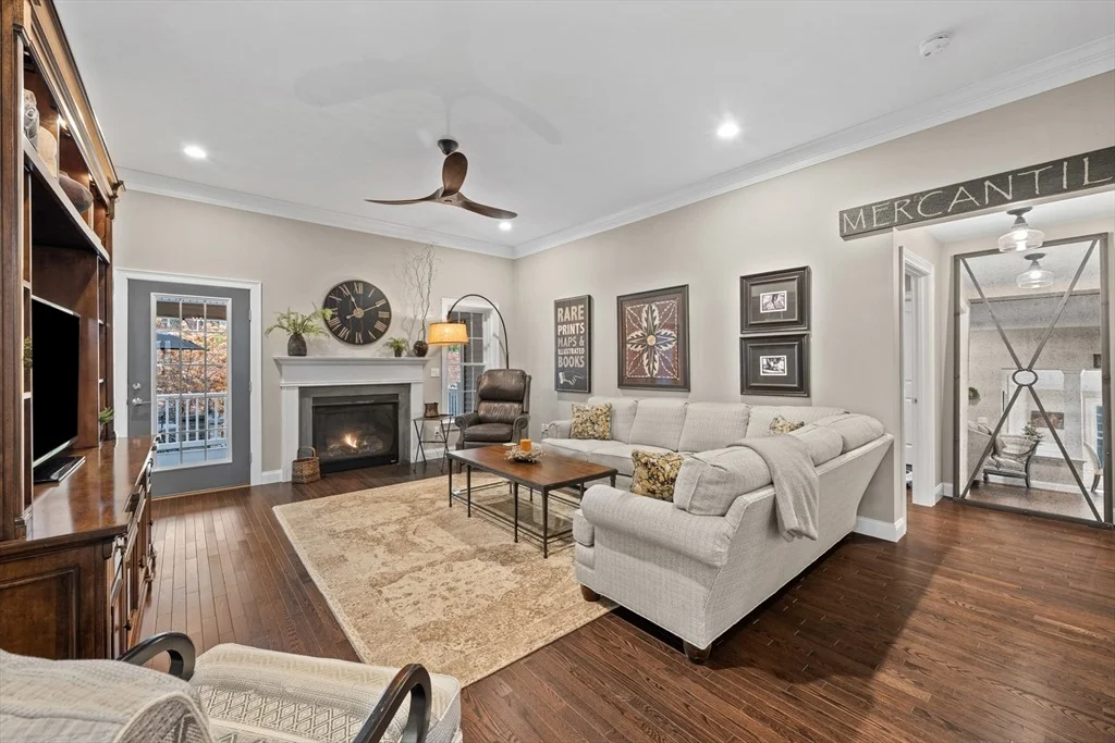 Photo of 22 Heritage Ln