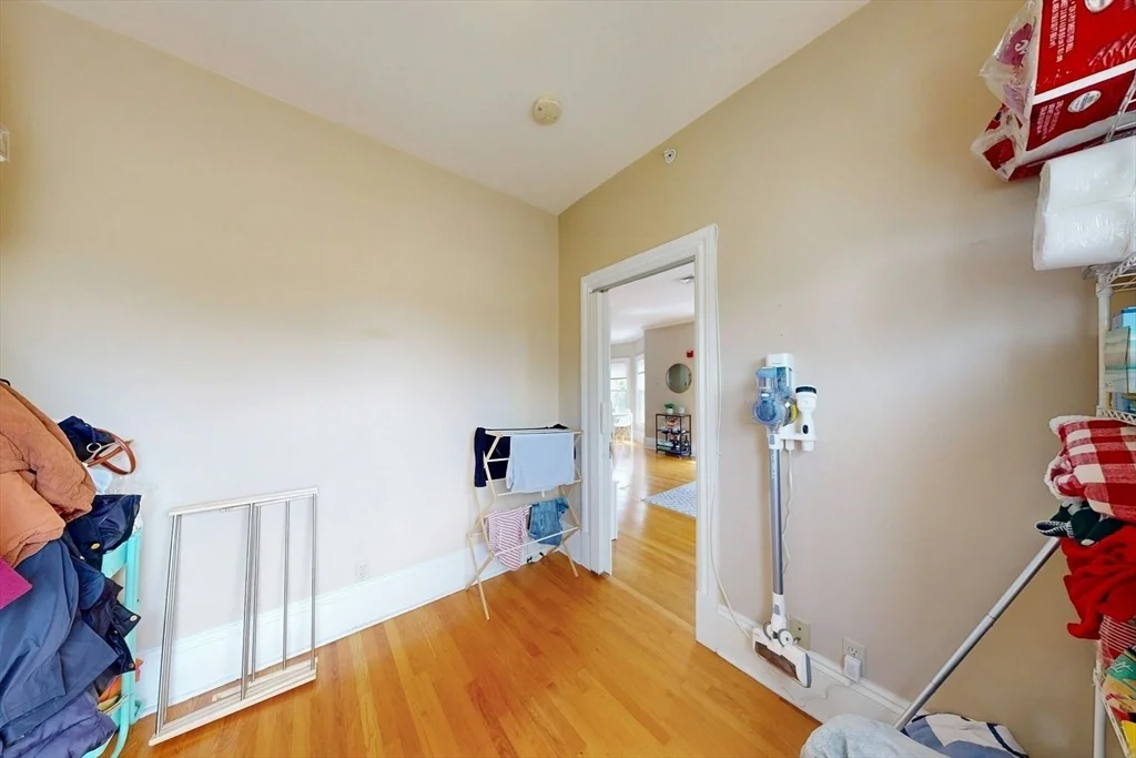 Photo of Unit A2 at 561 Broadway
