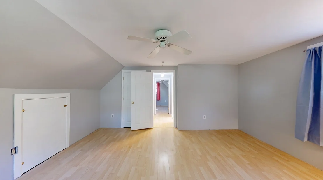 Photo of 19 Fieldcrest Ter