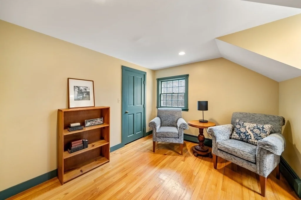 Photo of 74 Chestnut St