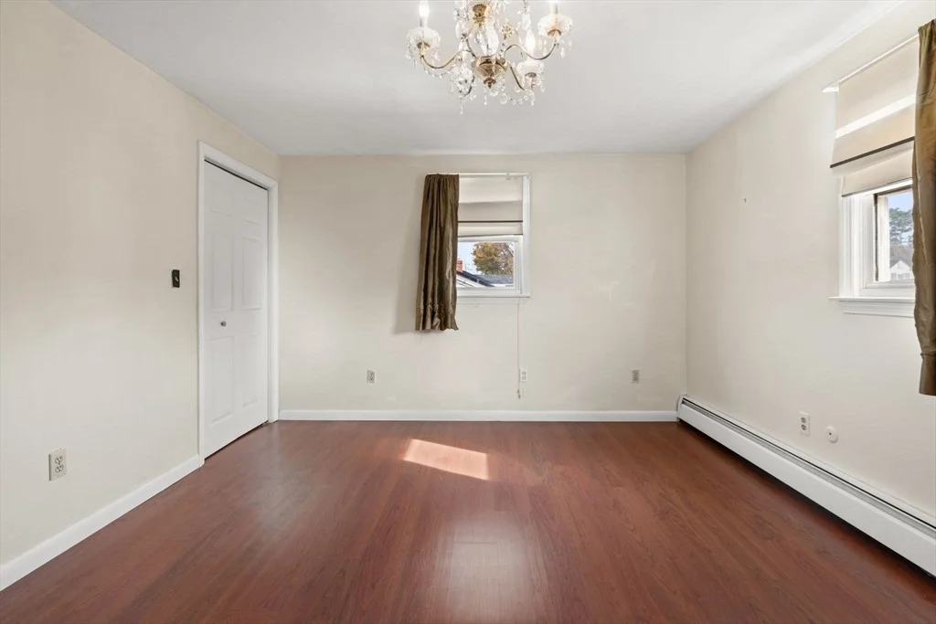 Photo of 54 Amherst St
