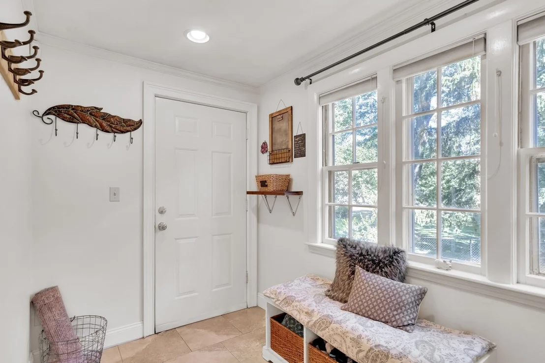 Photo of 32 Webster Rd