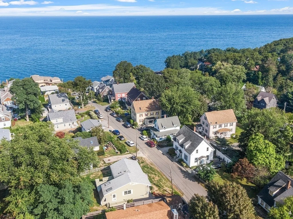 Photo of 2 Norseman Avenue