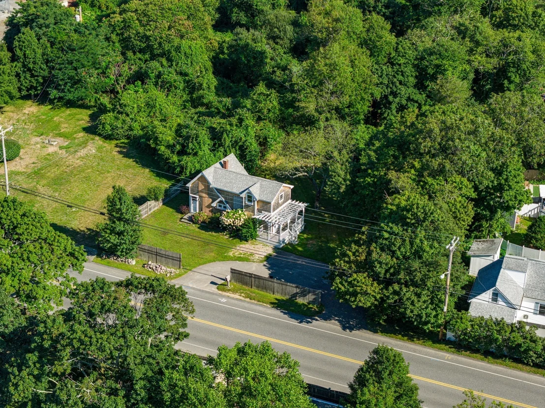 Photo of 991 Ocean St