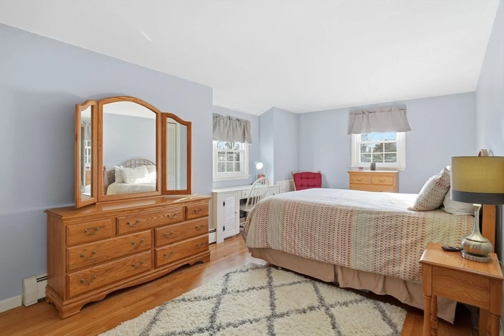 Photo of 283 Forest Gln