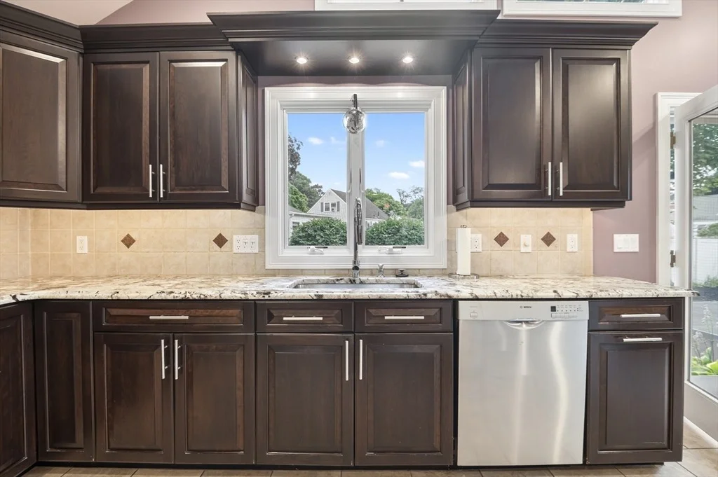 Photo of 4 Raymond Cir