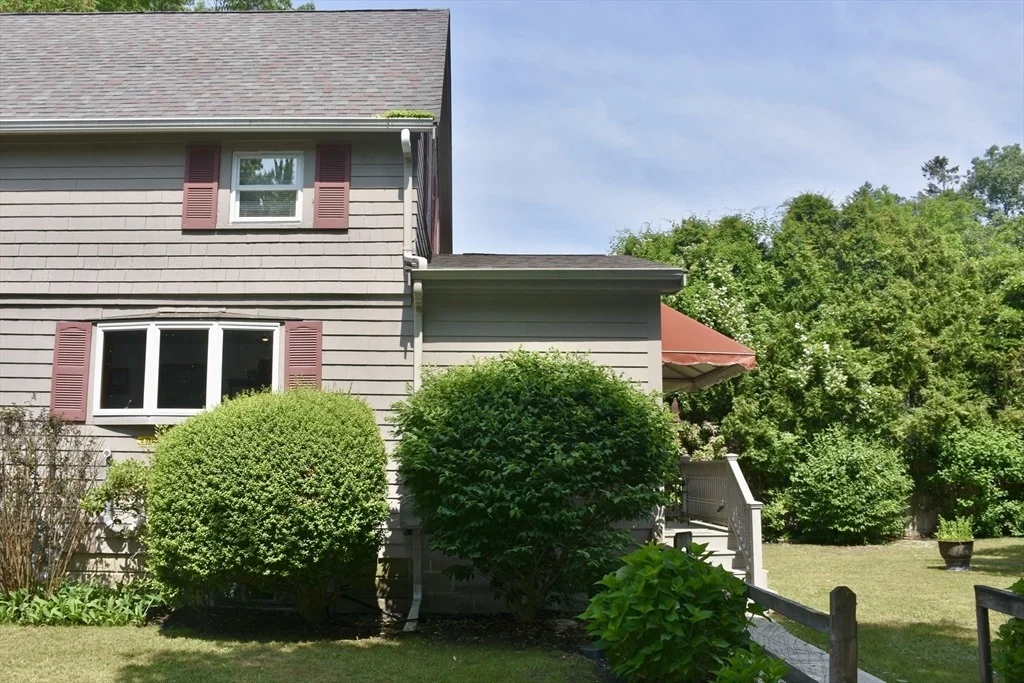 Photo of 7 Knowles Ave