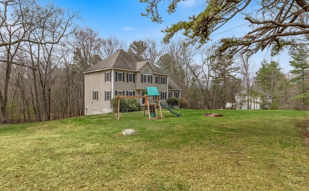 Photo of 380 Richardson Road