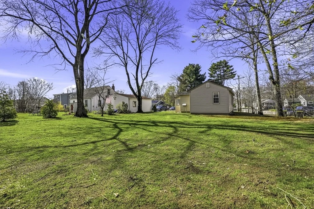 Photo of 71 Pickering Ave