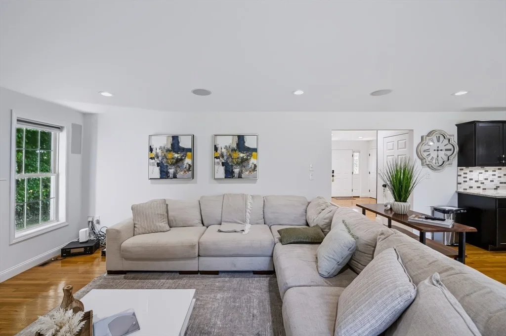 Photo of 492 Sumner St