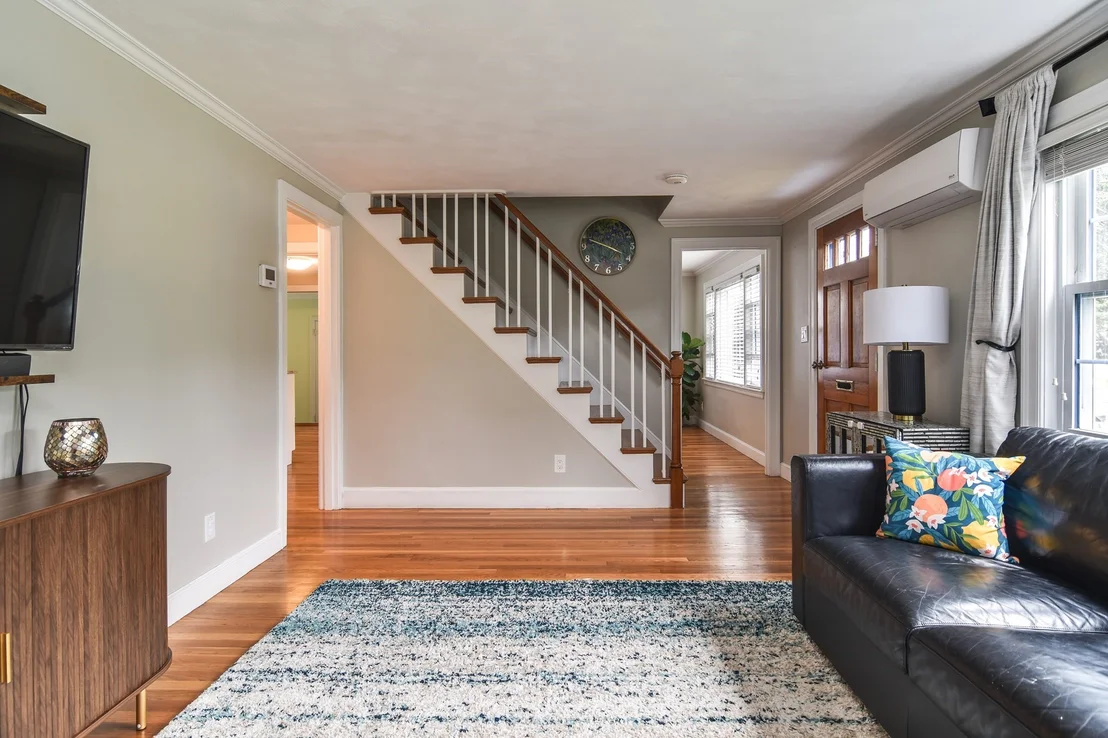 Photo of 70 Lockland Ave
