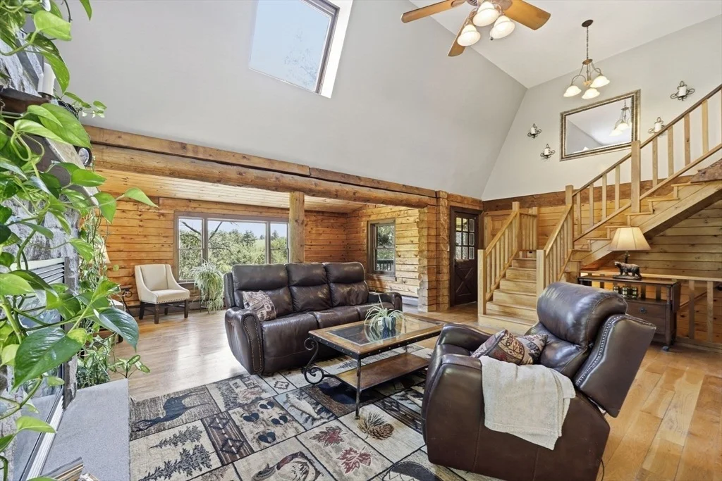 Photo of 20 Greenwich Plains Rd