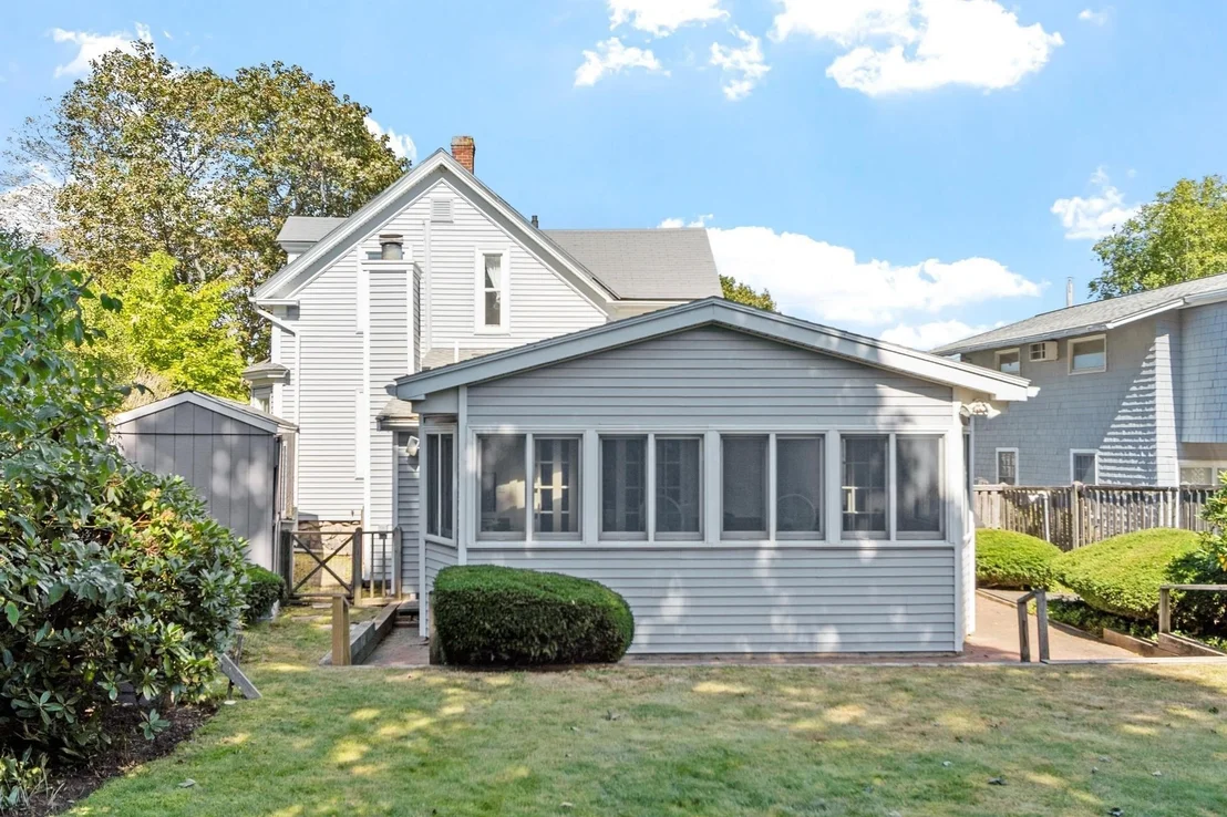 Photo of 111 Bass Ave