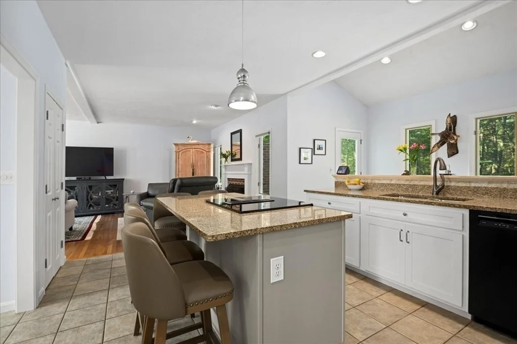 Photo of 19 Wildflower Dr