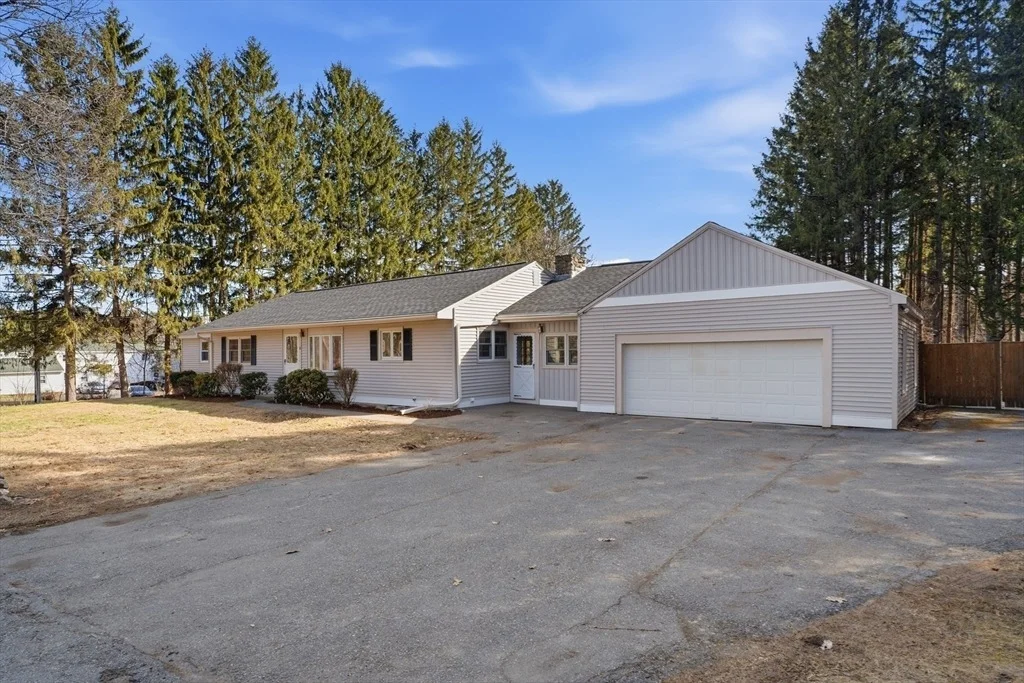 Photo of 76 Beaver Brook Road