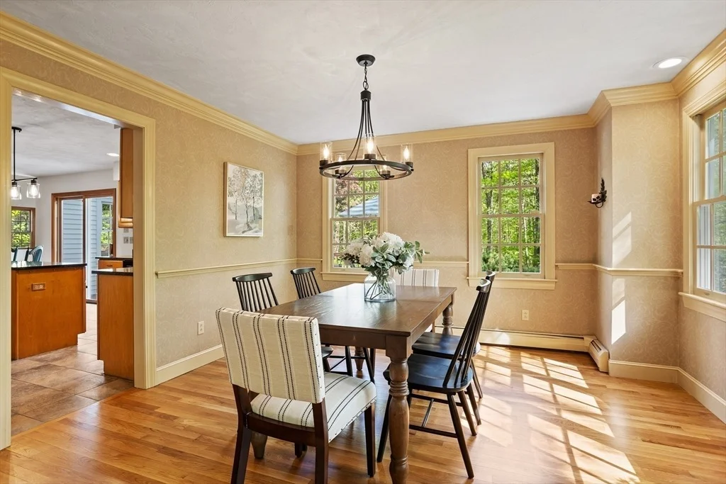 Photo of 825 Brockelman Rd