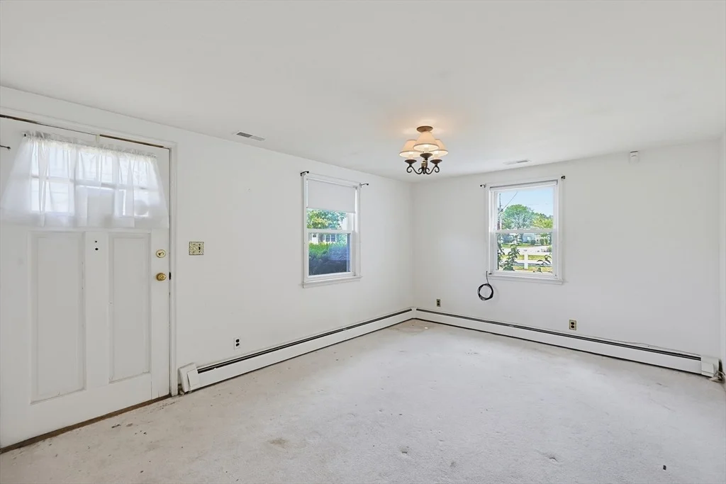 Photo of 258 Walnut St