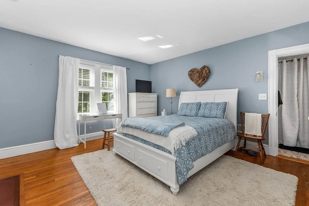 Photo of 180 Walnut St