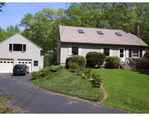 Photo of 11 Meadowview Drive