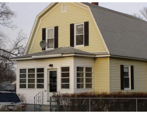 Photo of 281 4th Ave