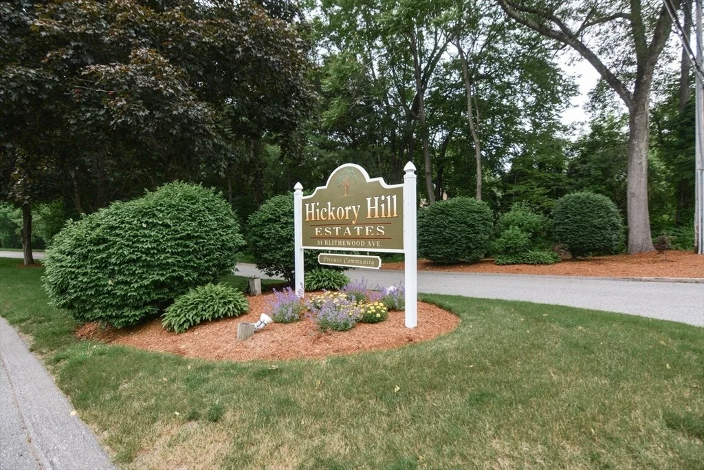 Photo of Unit 106 at 31 Blithewood Avenue