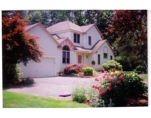 Photo of 2 Grove St