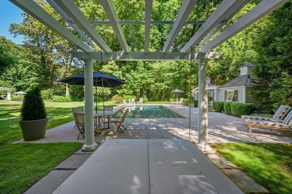 Photo of 193 Winding River Road