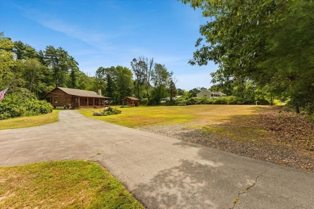 Photo of 148 Braley Hill Rd