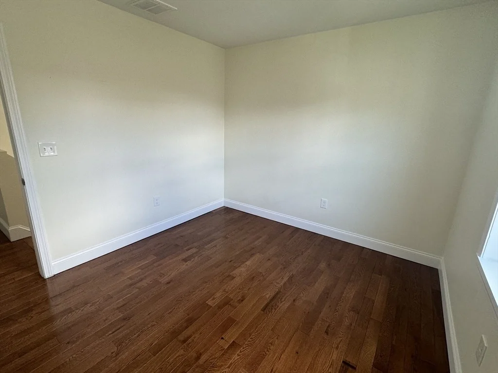Photo of 6 N Rocliffe St