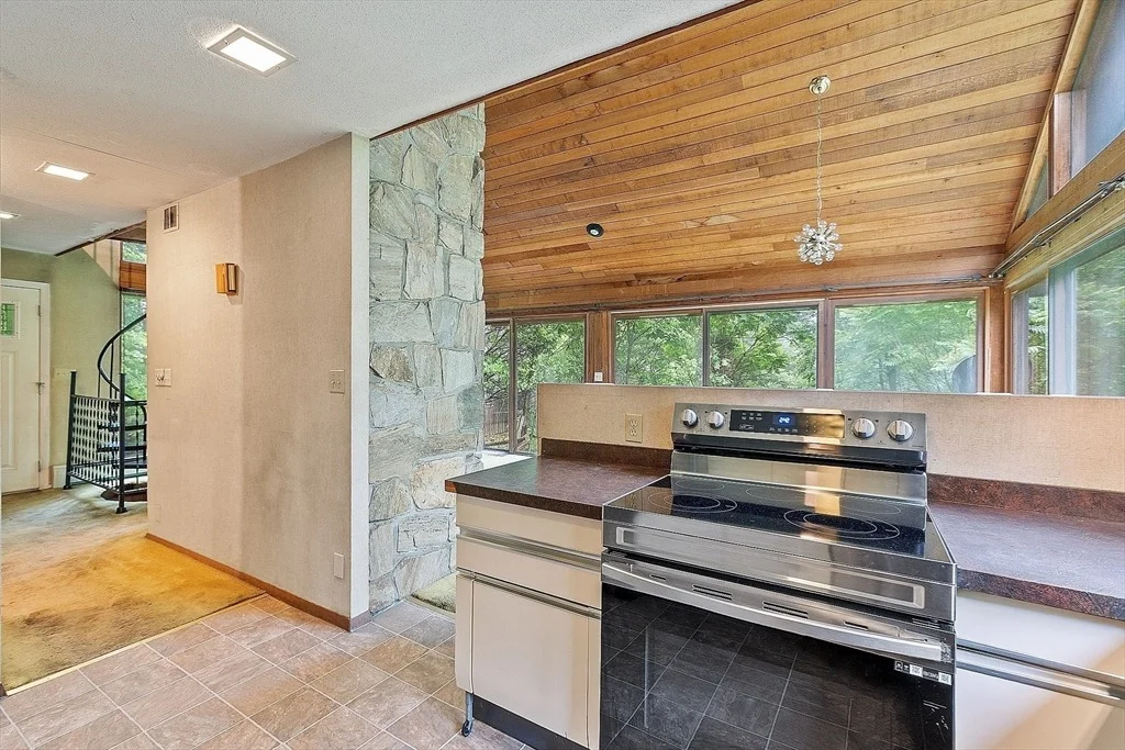 Photo of 12 Pine Hill Lane