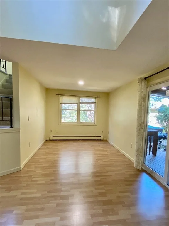 Photo of Unit B at 12 Riverview