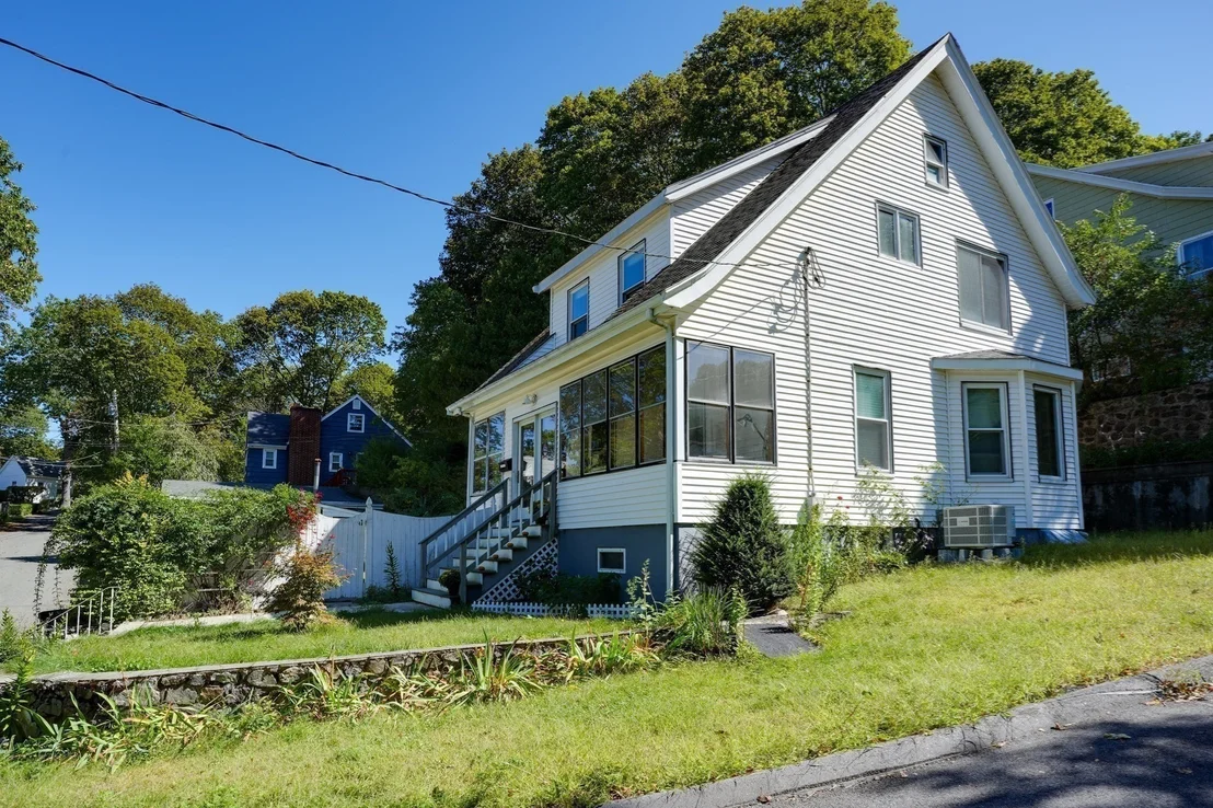 Photo of 1 Wakefield Avenue