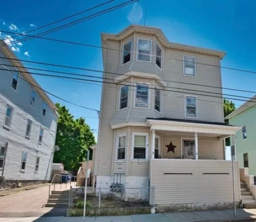 Photo of 401 Buffinton St