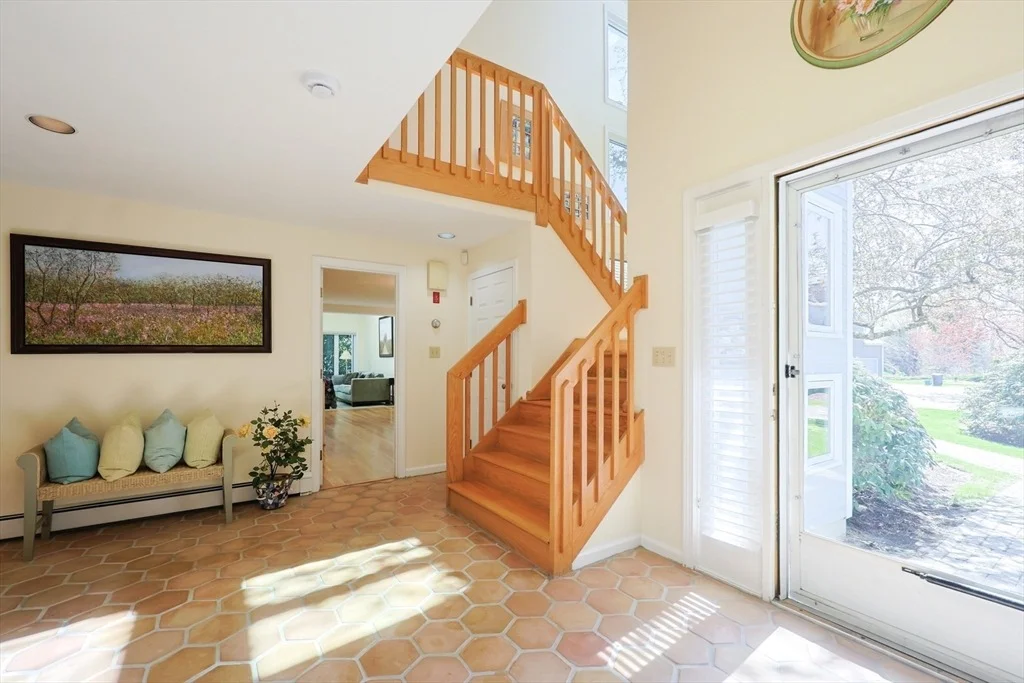 Photo of 8 Fieldstone Lane
