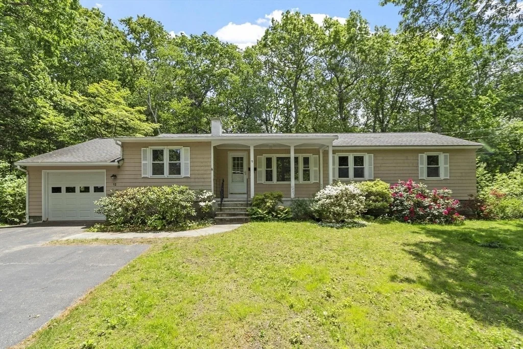 Photo of 12 Abbott Lane