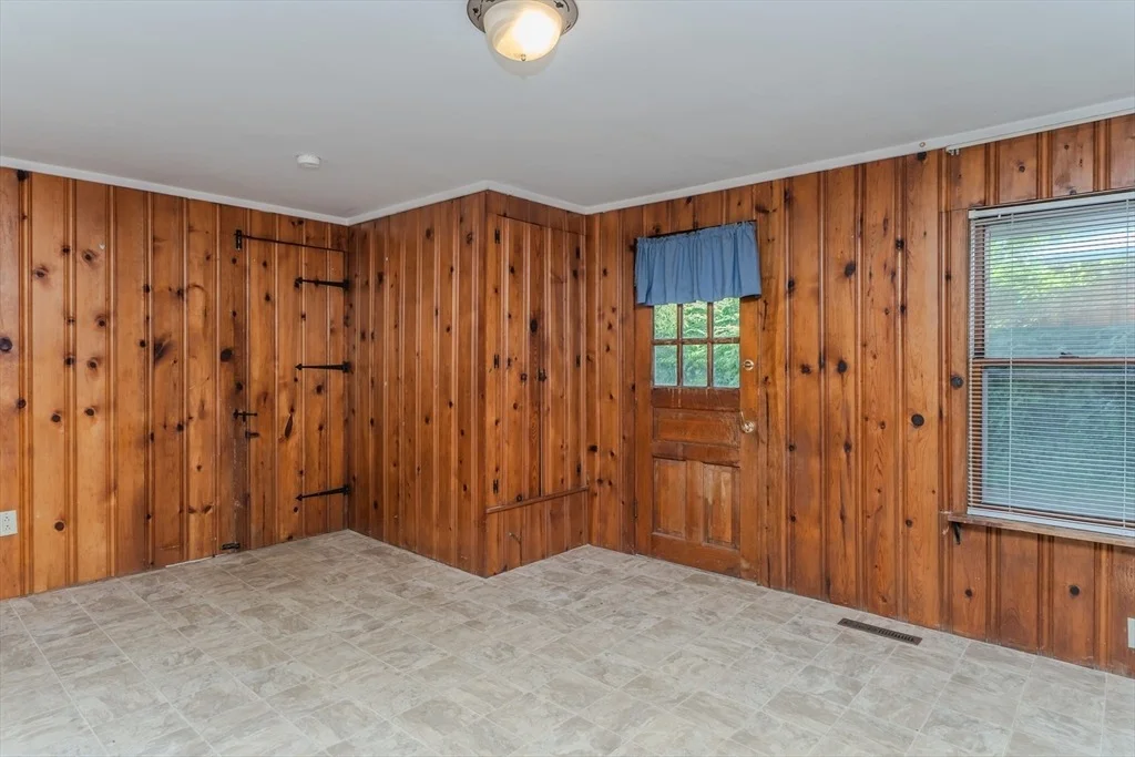 Photo of 52 Maple St