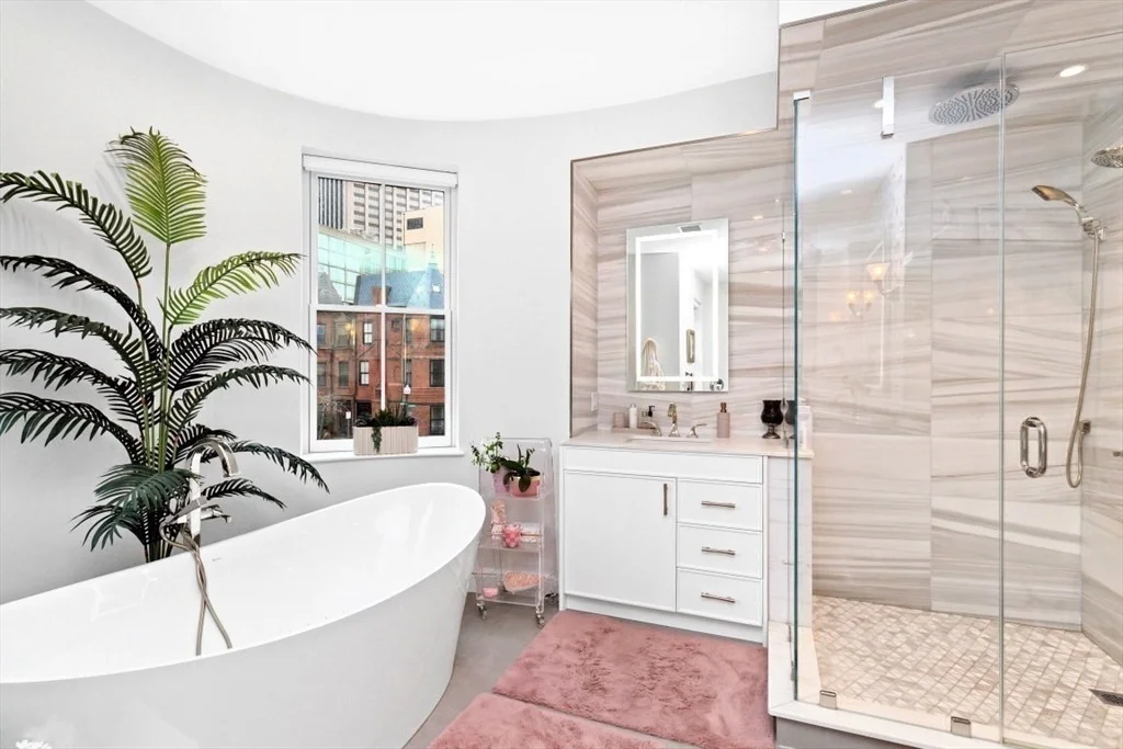 Photo of 102 Saint Botolph St