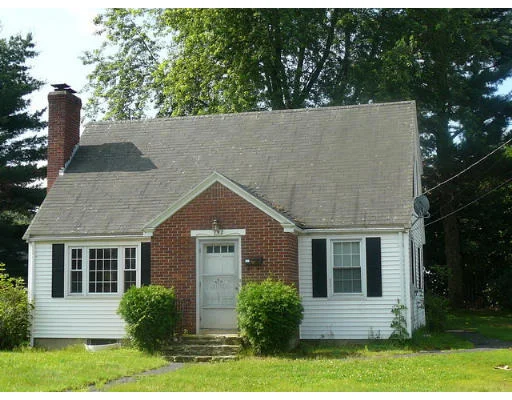 Photo of 392 June St