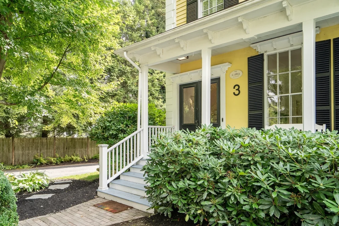 Photo of 3 Davis Avenue