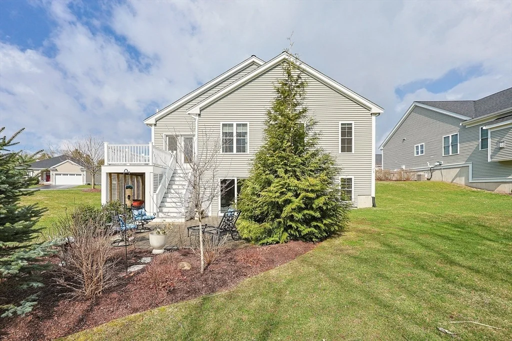 Photo of 30 Partridge View Ln S