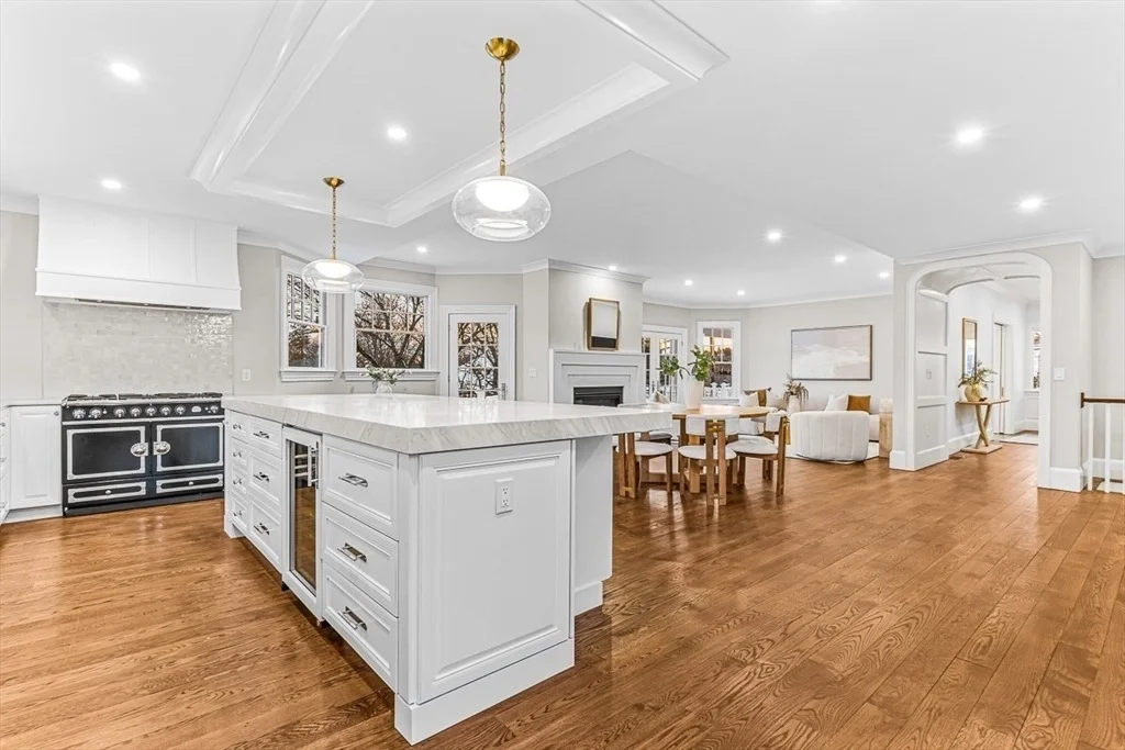 Photo of 6 Lakeview Road