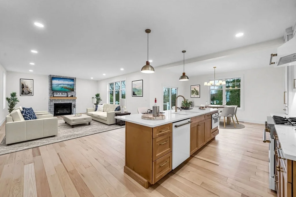 Photo of 49 Balsam Hill Rd