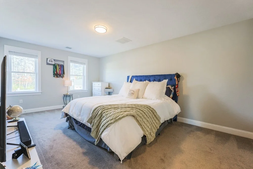 Photo of 17 Cobblestone Lane