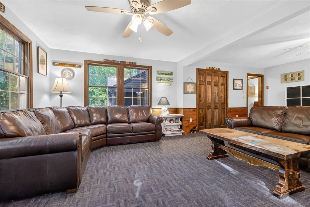 Photo of 9 Spruce Rd