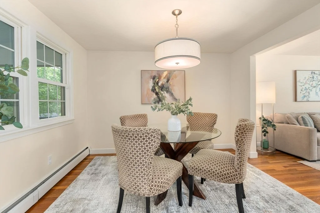 Photo of 11 Longmeadow Road