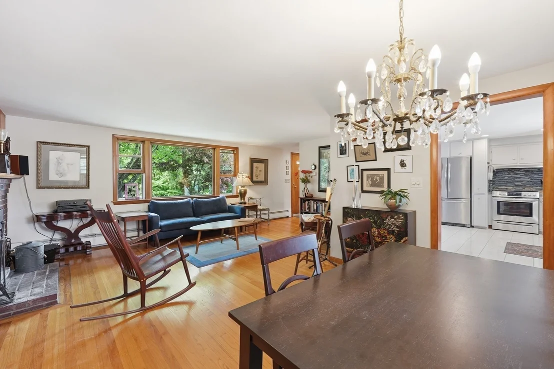 Photo of 12 Summer Hill Rd