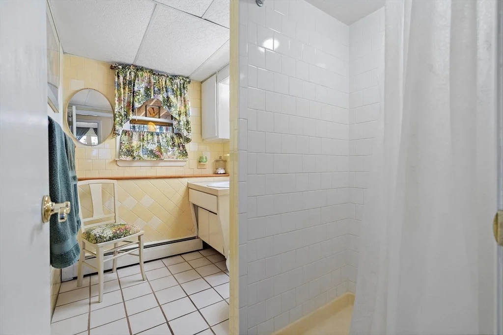 Photo of 352 Taylor Rd